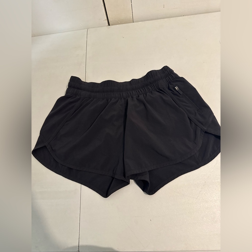 Lululemon womens shorts size 10